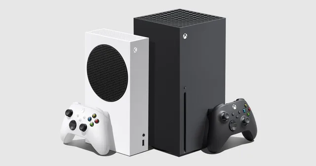 Игровые консоли Xbox Series X и Xbox Series S